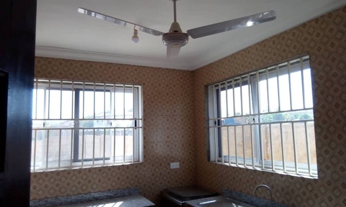 Accra Apartamento | Emmanuel Royal Apartments