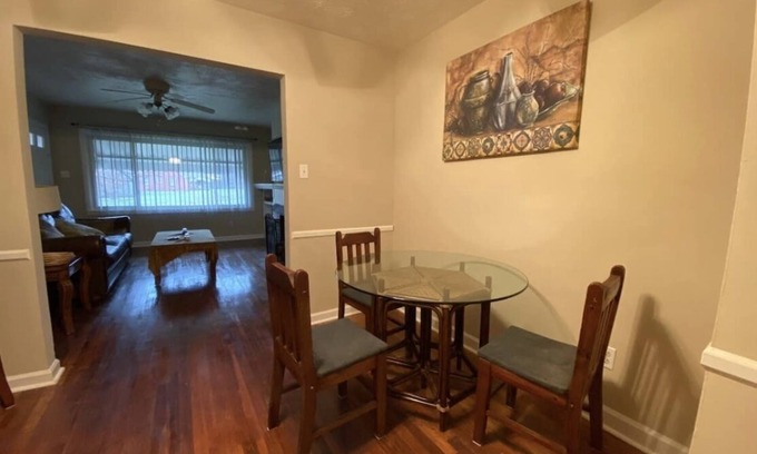 Lexington Casa | 'Emmett' - 2 Bedrooms Just Off I-75!