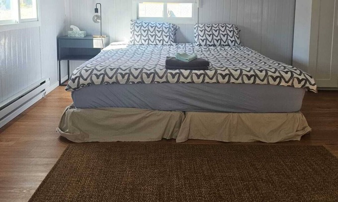 Powell River Cabaña | Emmonds Haven Retreat
