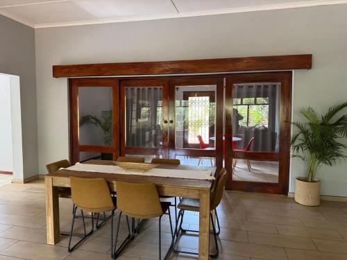 Malelane Apartamento | Emoyeni Malelane Lodge