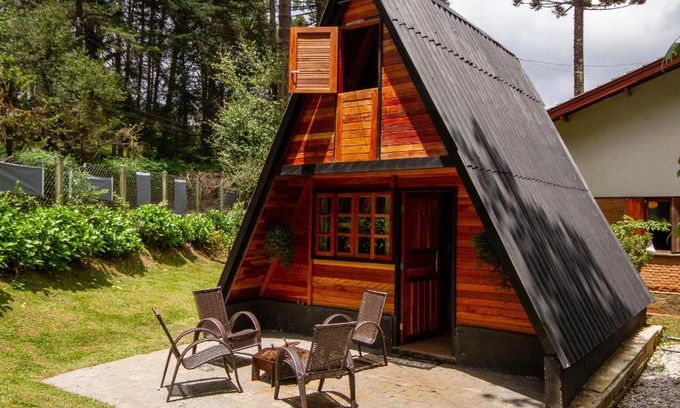 Campos do Jordao Hotel | Empório reserva da serra - Opções de chalés e Hidromassagem