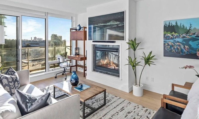 Downtown Victoria Condominio | Empress Shores - your stylish home away from home in downtown Victoria!