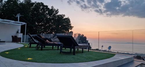 Piano di Sorrento Cama Y Desayuno | En Suite Bedroom Blue Moon