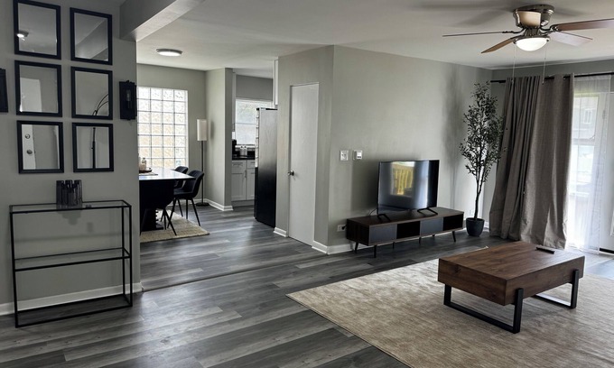 Berkeley Casa | Enamored in Elmhurst