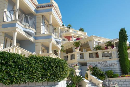 Golden Beach Hotel | Enavlion Hotel
