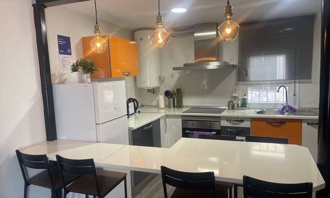 Cuenca Apartamento | Encanto Cuenca - Puente Del Tiempo