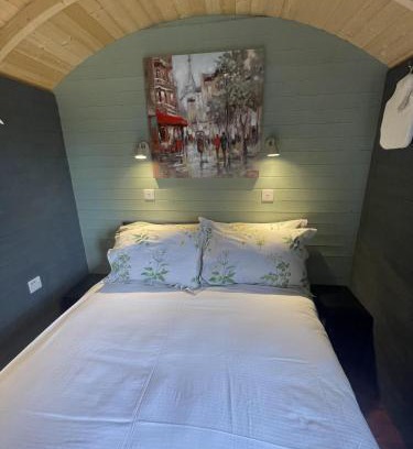 Sibford Gower Casa | Enchanted Cabin Retreat in Sibford Gower
