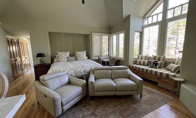 Carmel Apartamento | La cabaña en el bosque