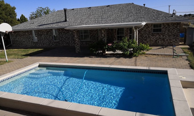 Roswell Casa | Enchanted Hills House with Pool