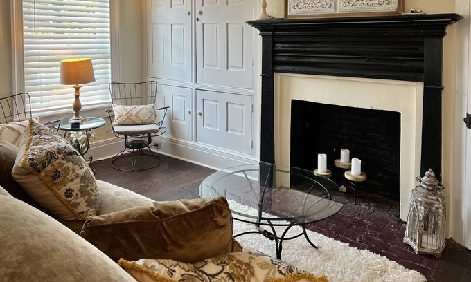 Bolivar Apartamento | Enchanting 1-bedroom apt. Perfect central location