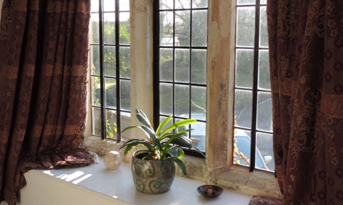 Mathern Casa | Enchanting 16th century manor house