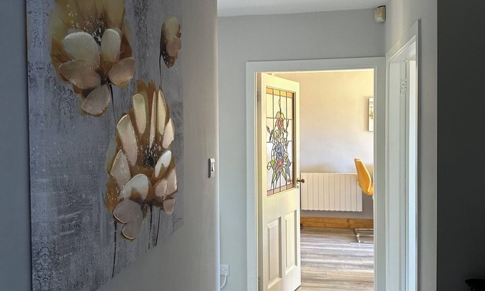 Tramore Casa | Enchanting 2-bedroom bungalow a short stroll from the beach and all amenities