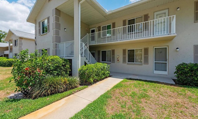 Lely Golf Estates Condominio | Enchanting 3-bedroom condo in Naples, LELY