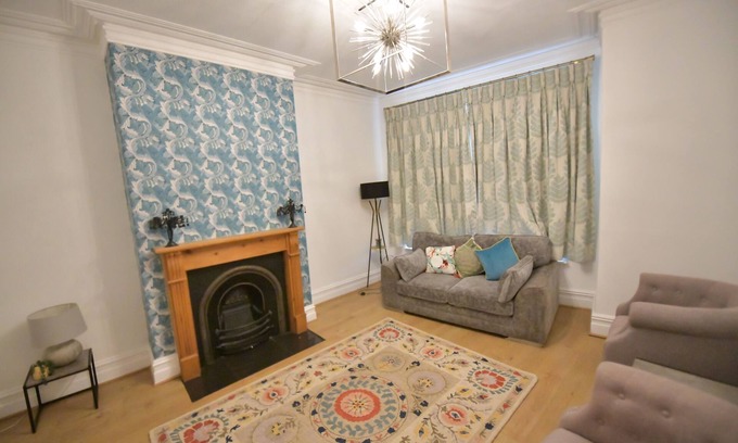 Offerton Park Casa | Enchanting 3-bedroom house in Stockport