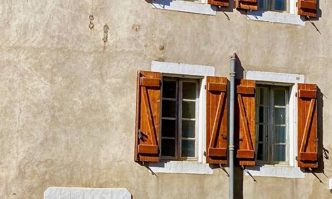 Rivel Casa | Enchanting 4-bedroom Languedoc house. Perfect for families, runners, cyclists.