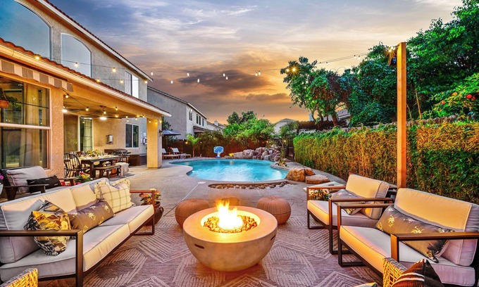 Clovis Casa | Enchanting Clovis Haven w/ Hot Tub & Private Pool!