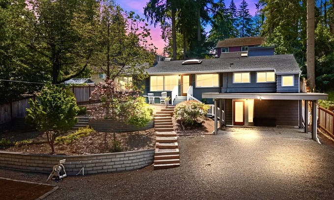 North City Casa | Enchanting home in the trees