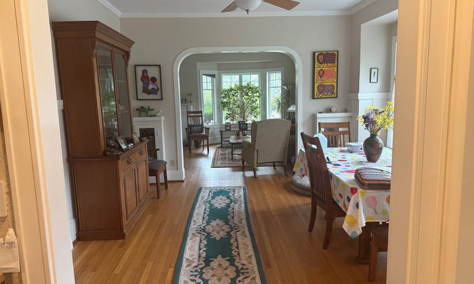 Mount Baker Casa | Enchanting Seattle Craftsman-Style 3 BR Home Near Lake Washington & Light Rail
