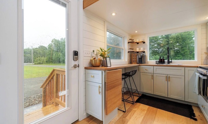 Ellsworth Apartamento | Enchanting Tiny Home Near Acadia
