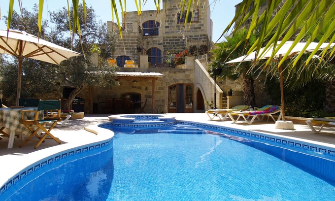 Kercem Otro | Encantadora Villa con vistas panorámicas