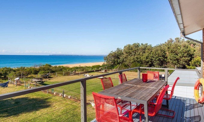 Culburra Beach Casa | Endless Summer - Pet Friendly Absolute Beachfront