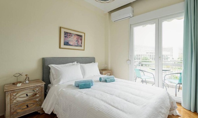Thessaloniki City Centre Apartamento | Endless View City Center Condo