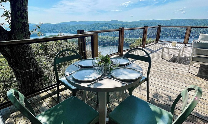 Sherman Casa | Endless Views - 1.5 Hrs from NYC - Please DM Inquire