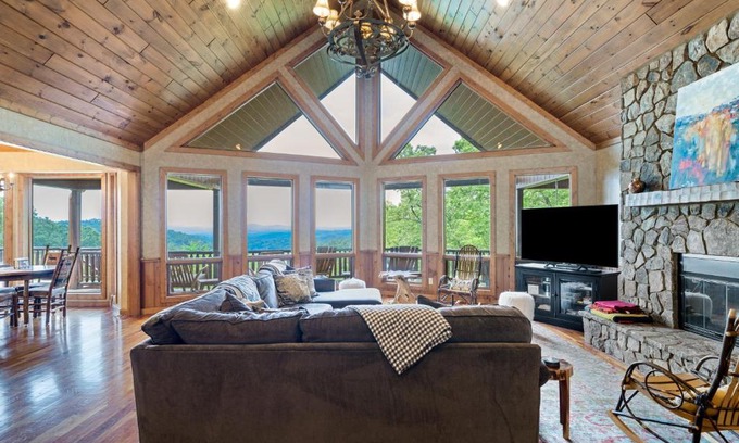 Mineral Bluff Casa | Endless Views