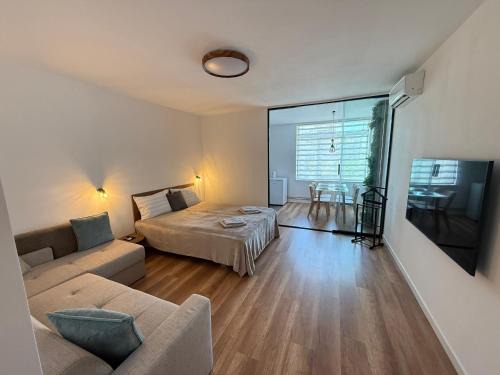 Oradea Apartamento | ENE Studio