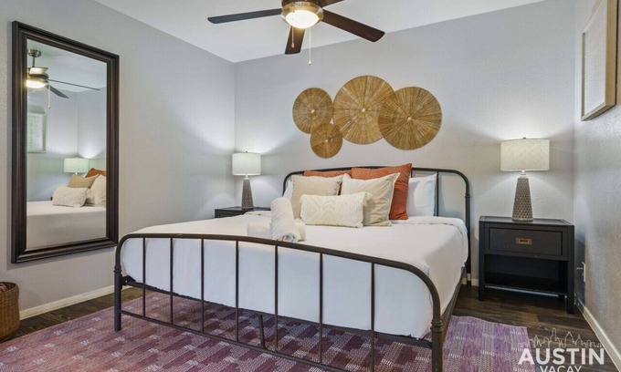Old Enfield Apartamento | Estudio Clarksville cautivador y tranquilo