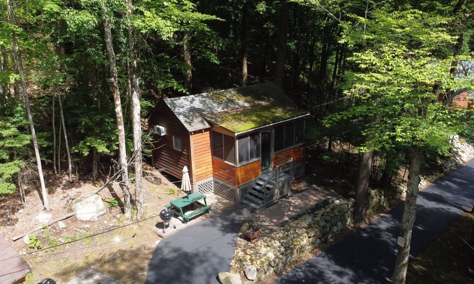 Lake George Cabina | English Brook Cottages