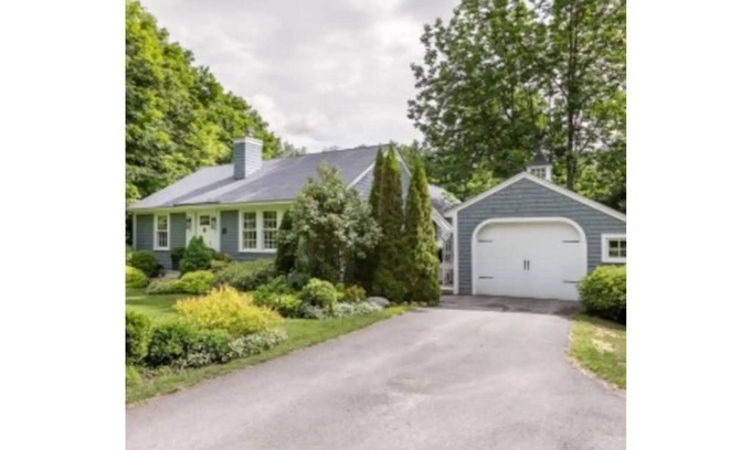 Elkins Casa | English Country Cottage in New Hampshire