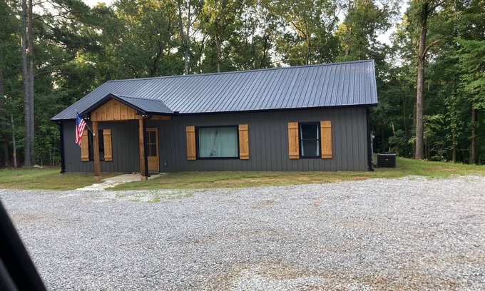 Pope Casa | Enid Lake Cabin, Sportsman's Paradise