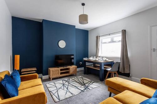 Darlington Casa | Enjoy 4 Br Spacious Home 7 Mins From City