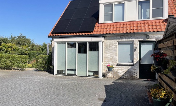 Stavoren Casa | Disfrute de una casa de vacaciones de lujo, cerca del IJsselmeer y la playa.