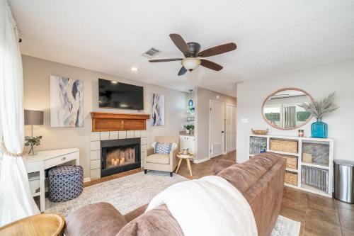 Hot Springs Apartamento | Enjoy a serene getaway and the thrill of horse racing