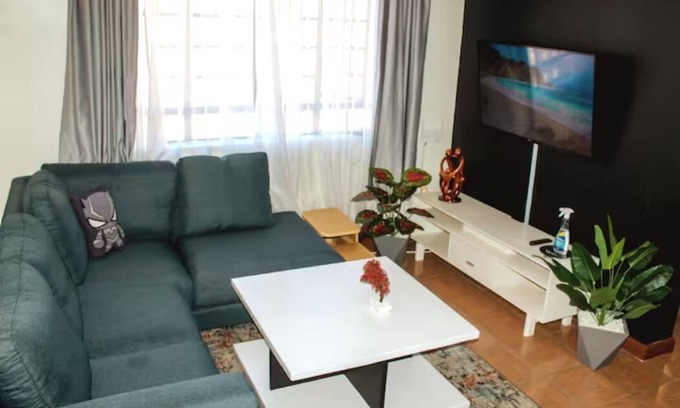 Kisumu Apartamento | Enjoy a stylish experience at this centrally located abode to the CBD & Airport
