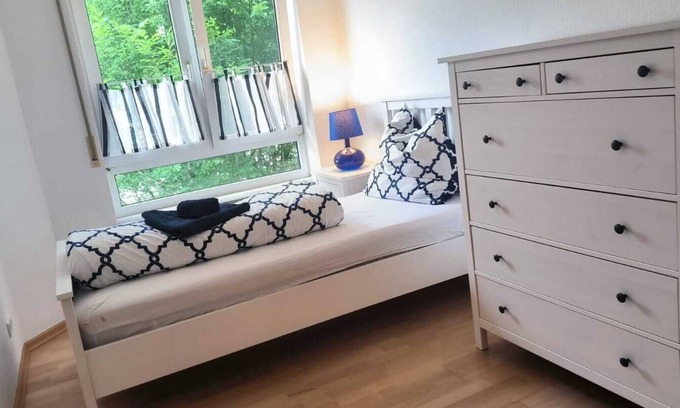 Metternich Apartamento | Enjoy beautiful apartment in best area of Koblenz with all facilities.