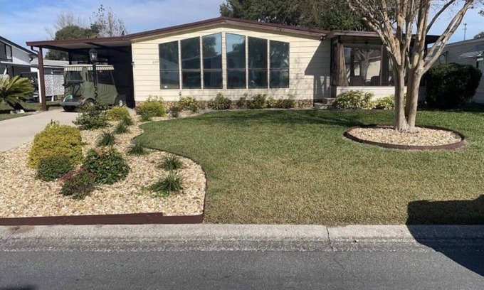 Silver Lake Casa | Disfruta la vida en las aldeas en 603 Jason Drive
