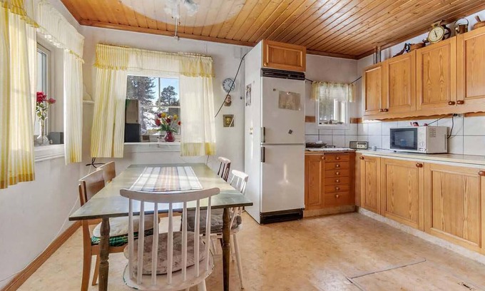 Vuollerim Casa | Enjoy peace and relaxation in this spacious holiday home in the north of Sweden.