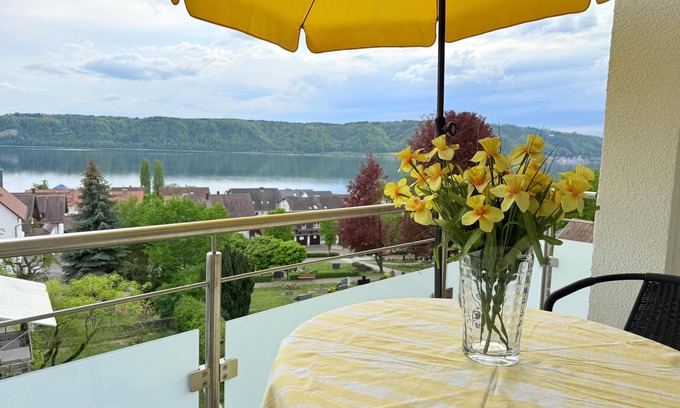 Sipplingen Apartamento | Enjoy relaxing days in the BELLEVUE vacation apartment in Sipplingen