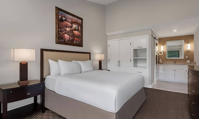 Napa Hotel | Enjoy Resort Perks! With Pool, Golf, Tennis, Visit Black Stallion Winery Nearby!