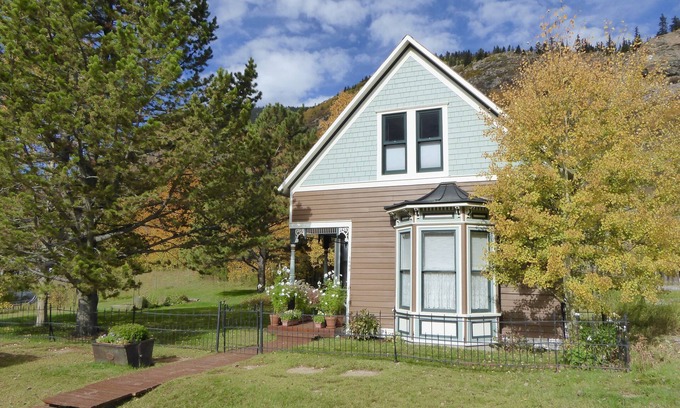 Silverton Casa | ¡Disfruta de un poco de R & R en esta casa histórica en el mejor vecindario de la ciudad!