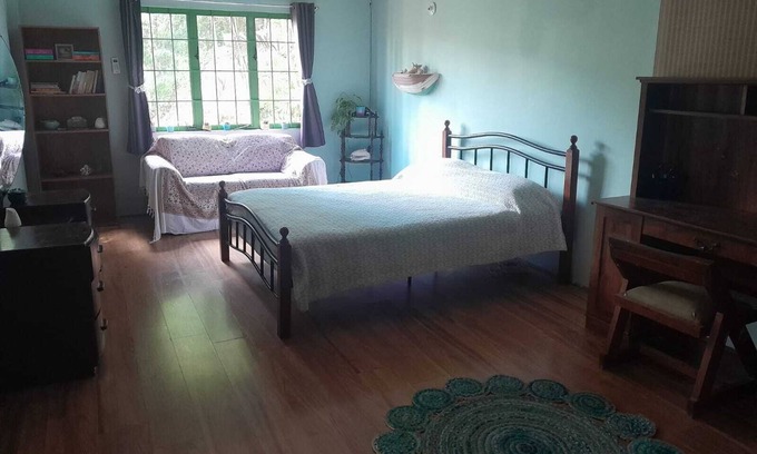 Bouvet Island Apartamento | Enjoy the beautiful greenery of Santa Cruz. 20 minutes to Maracas beach!