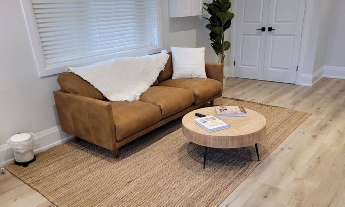 McQuesten West Casa | Enjoy the Biggest Tiny Home in Hamilton +free park