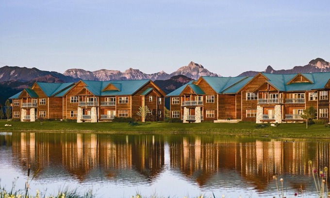 Pagosa Springs Complejo | Disfrute del aire fresco de la montaña en el lago Pinon con golf, senderismo, esquí, equitación y pesca.