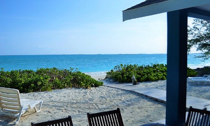 Great Exuma Casa | ¡Disfruta de la playa más hermosa de la isla! A pasos de la increíble arena blanca.