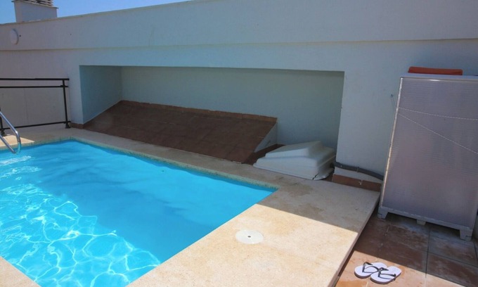 Chilches Apartamento | Enjoy the sun and the sea in this cozy and modern apartment in Xilxes,