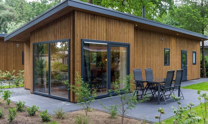 Wekerom Casa | Enjoy the tranquility and nature from the hot tub
