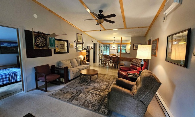 Kingsley Casa | Enjoy theTraverse City area lakes, rivers, wineries, trails and seclusion here!
